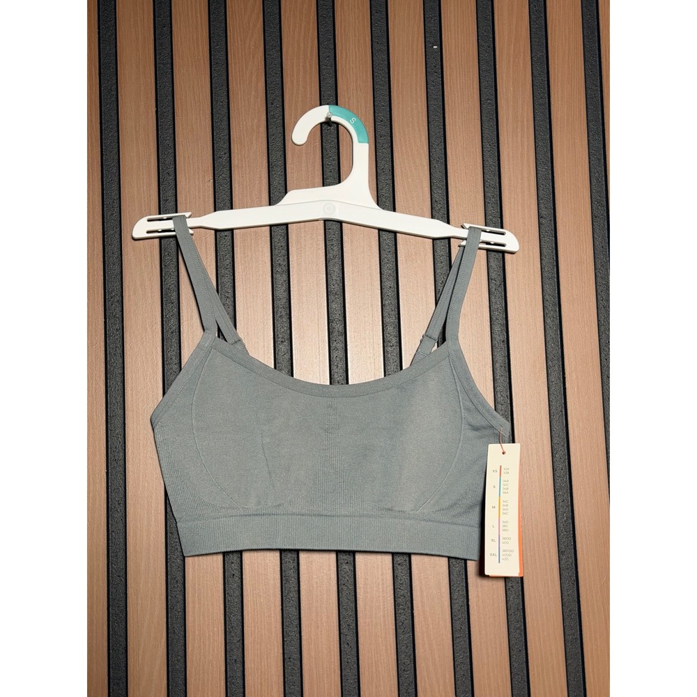 Colsie Women Seamless Bralette Adjustable Straps Sage Green Size‎ Small NWT